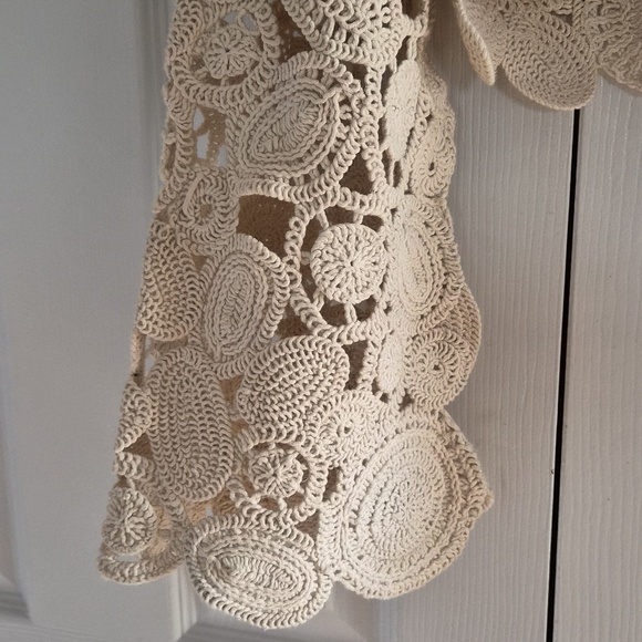 Anthropologie Patterned Crochet Shrug Top - Picture 11 of 15